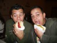 /album/galeria-de-fotos/ricardo-e-ariston-comendo-jpg/